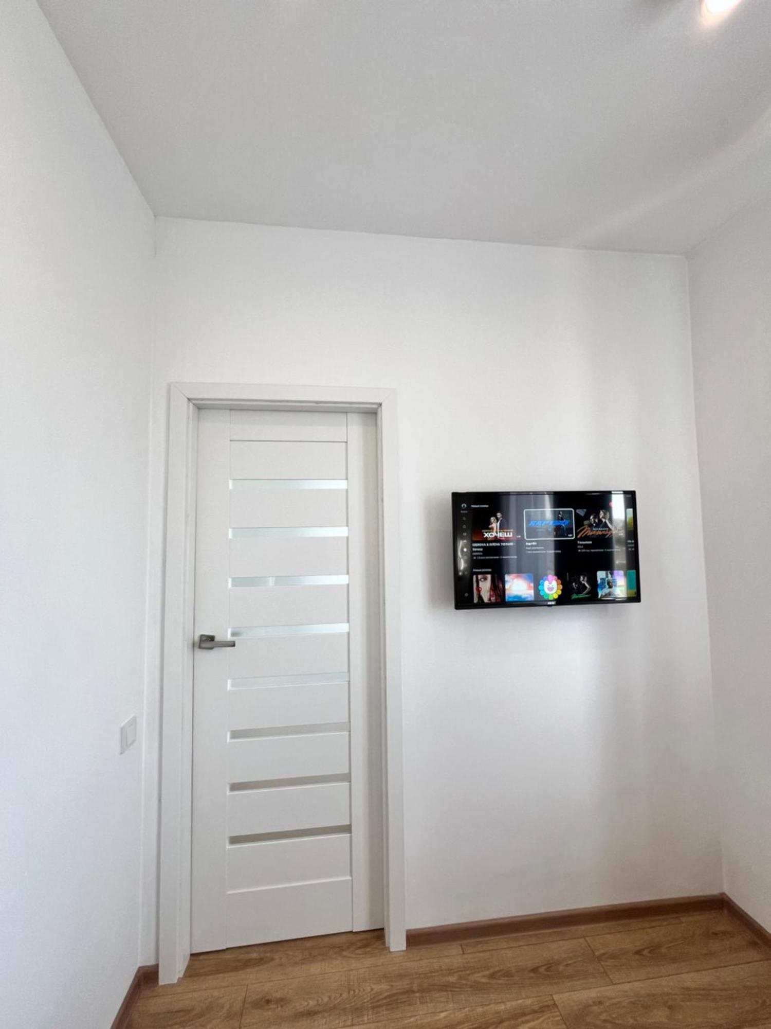 White Melnyka10 Apartment Ivano-Frankivsk