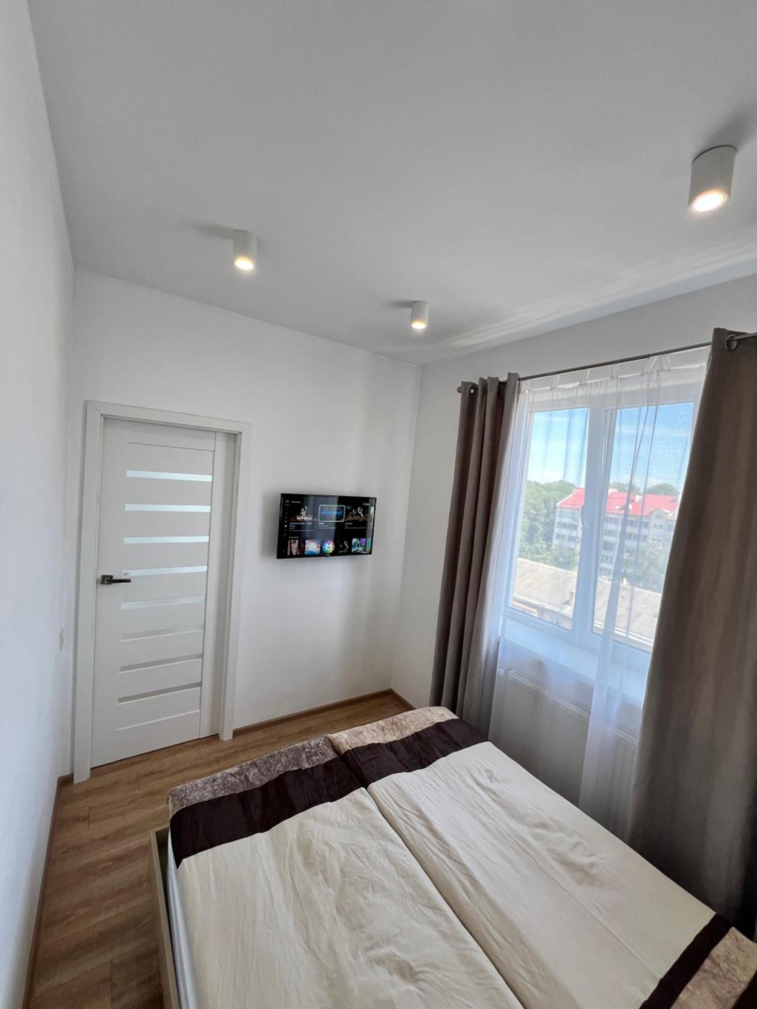 Apartment White Melnyka10 Ivano-Frankivsk