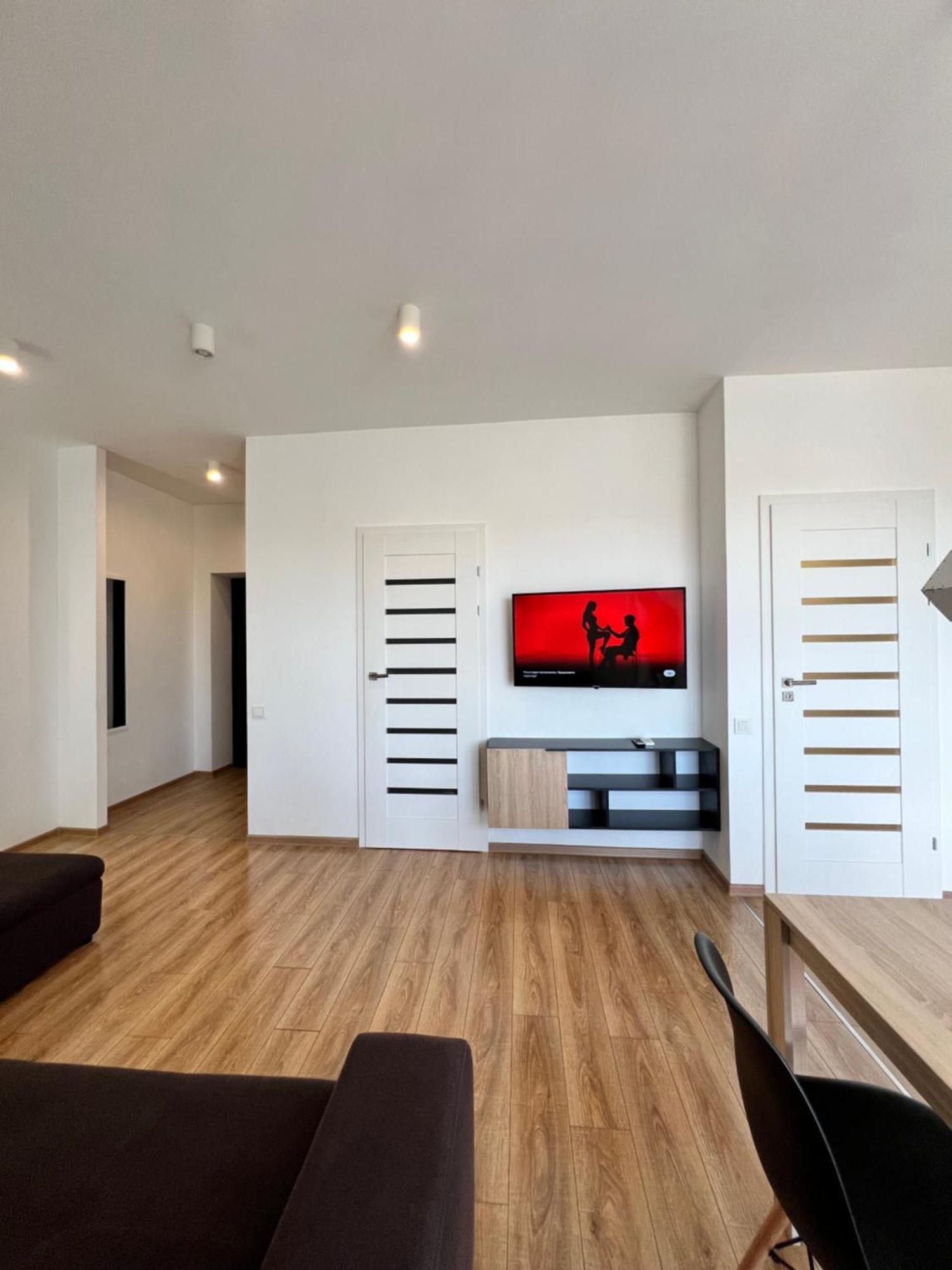 Apartament White Melnyka10