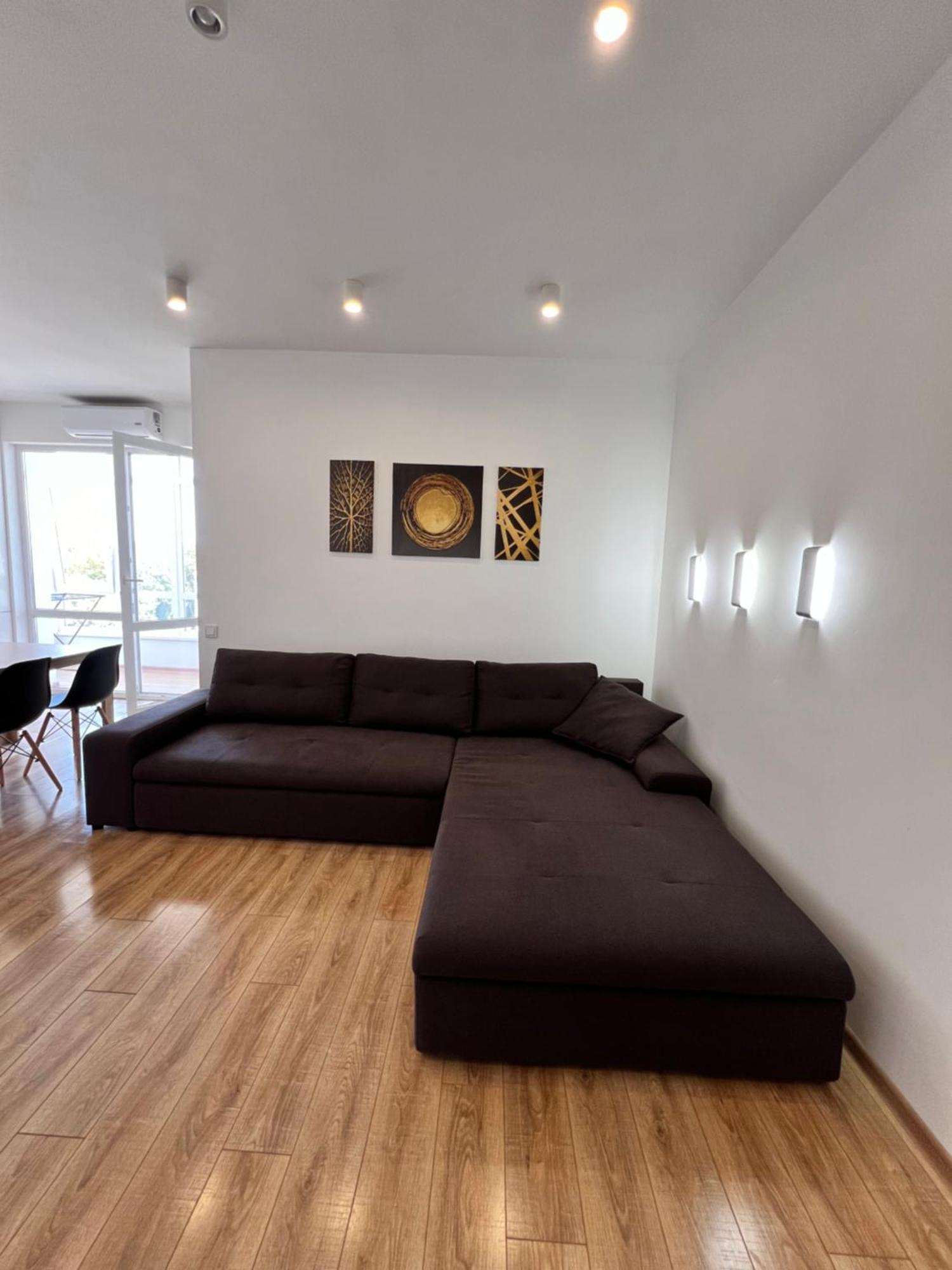 White Melnyka10 Apartment Ivano-Frankivsk